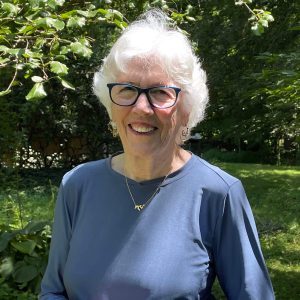 Headshot of Beverly Serrell